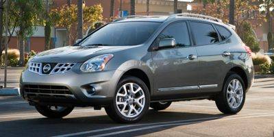 2015 Nissan Rogue Select S AWD photo