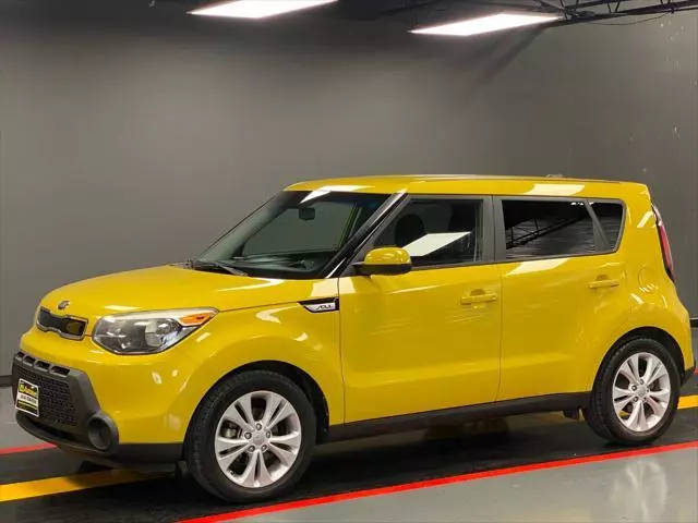 2015 Kia Soul + FWD photo