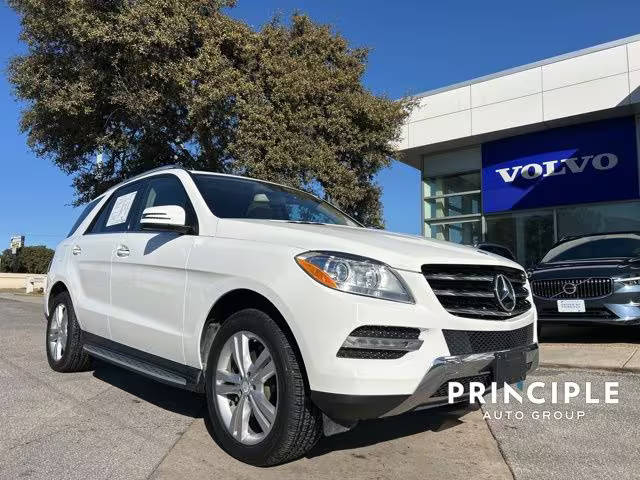 2015 Mercedes-Benz M-Class ML 350 AWD photo