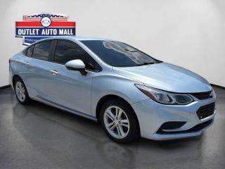 2017 Chevrolet Cruze LS FWD photo
