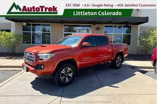 2017 Toyota Tacoma TRD Sport 4WD photo