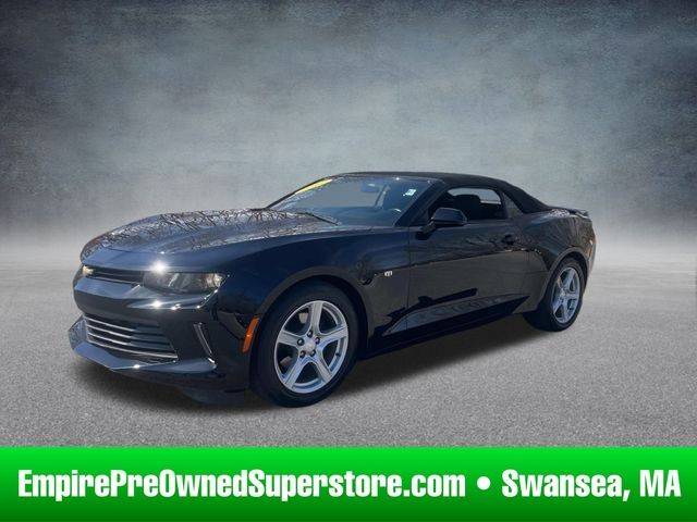 2017 Chevrolet Camaro 1LT RWD photo