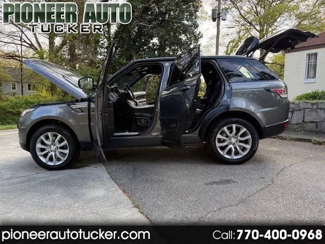 2016 Land Rover Range Rover Sport V6 Diesel HSE 4WD photo