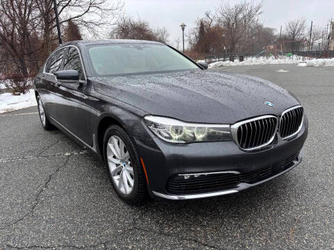 2017 BMW 7 Series 740i xDrive AWD photo