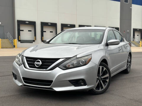 2017 Nissan Altima 2.5 SR FWD photo