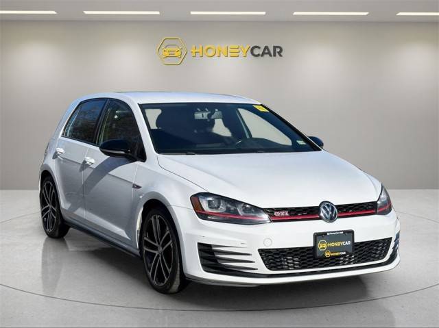 2017 Volkswagen Golf GTI Sport FWD photo