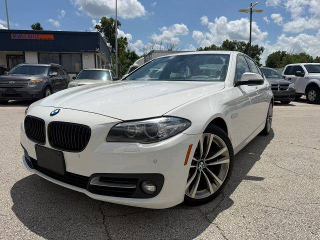 2016 BMW 5 Series 528i xDrive AWD photo