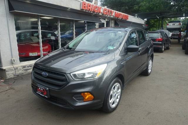 2017 Ford Escape S FWD photo