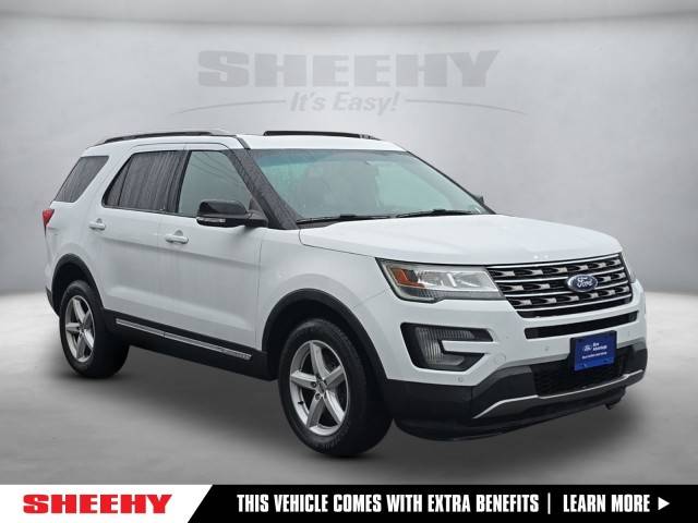 2017 Ford Explorer XLT 4WD photo