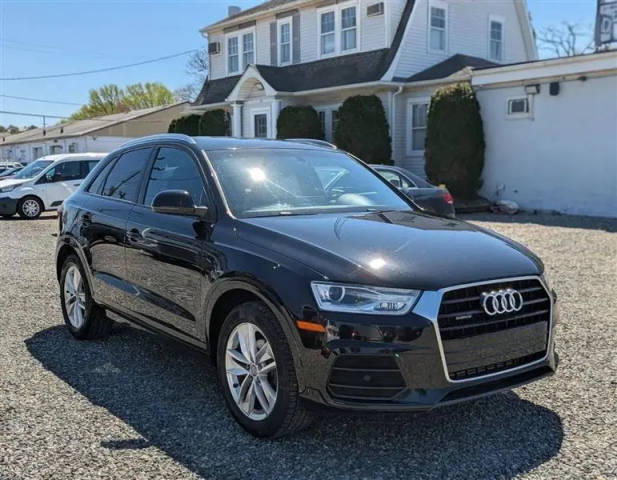 2017 Audi Q3 Premium AWD photo