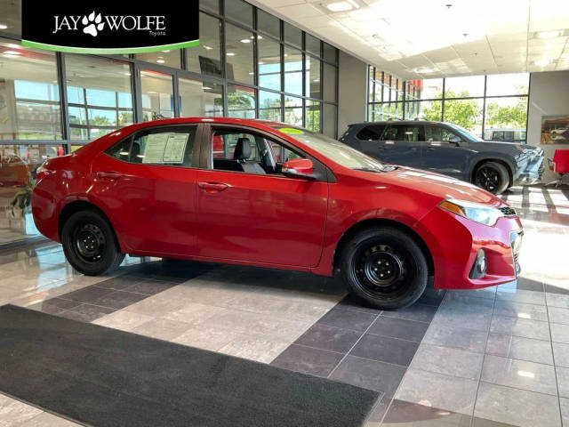 2015 Toyota Corolla S FWD photo