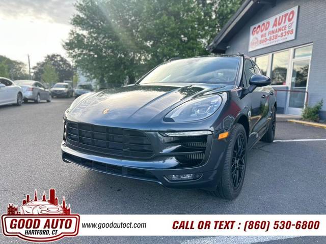 2017 Porsche Macan GTS AWD photo