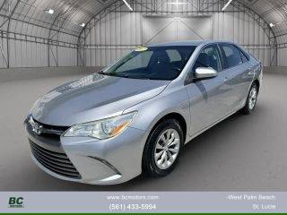 2017 Toyota Camry LE FWD photo
