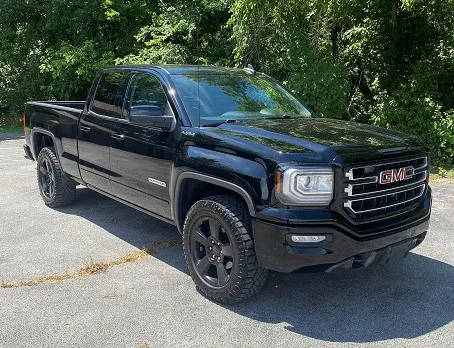 2017 GMC Sierra 1500  4WD photo