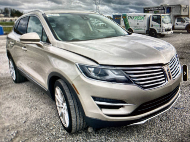 2017 Lincoln MKC Reserve AWD photo