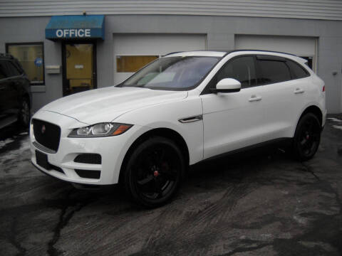 2017 Jaguar F-Pace 35t Premium AWD photo
