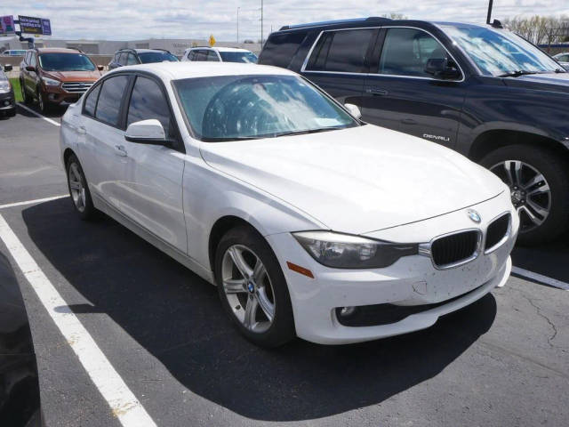 2015 BMW 3 Series 320i xDrive AWD photo