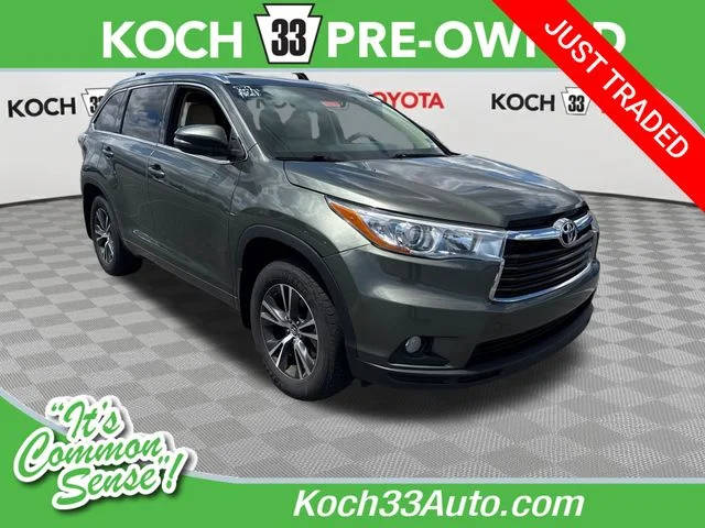 2016 Toyota Highlander XLE AWD photo