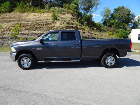 2017 Ram 2500 Tradesman 4WD photo