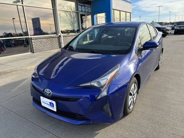 2017 Toyota Prius Two FWD photo