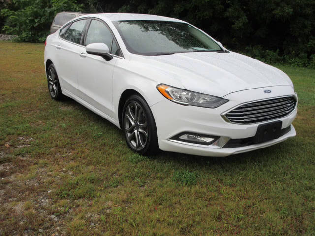 2017 Ford Fusion SE AWD photo