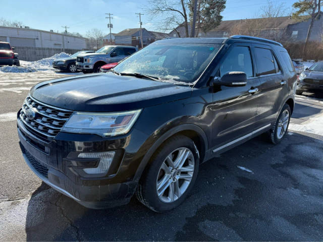 2017 Ford Explorer Limited 4WD photo