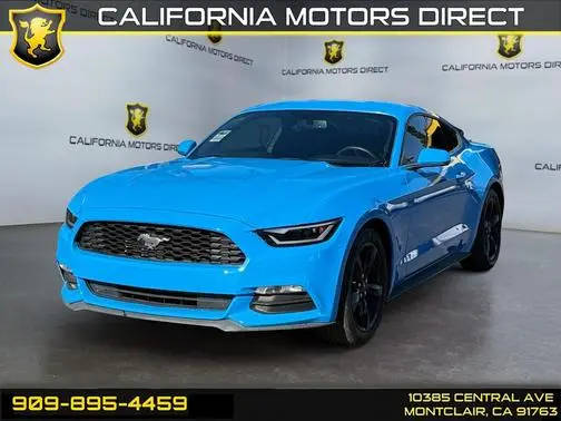 2017 Ford Mustang V6 RWD photo