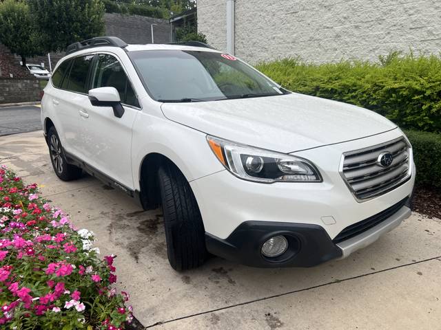 2017 Subaru Outback Limited AWD photo