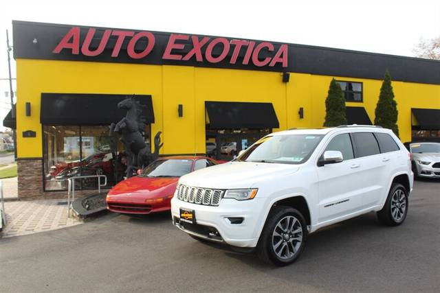 2017 Jeep Grand Cherokee Overland 4WD photo