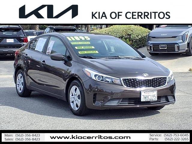 2017 Kia Forte LX FWD photo