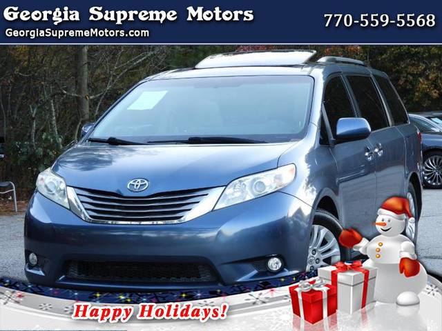 2015 Toyota Sienna XLE FWD photo