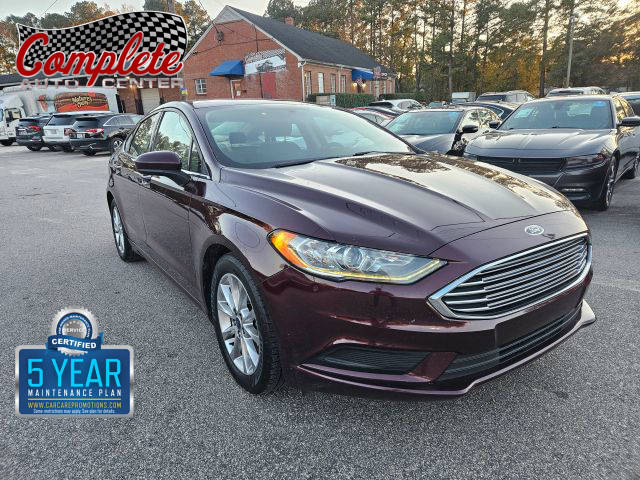 2017 Ford Fusion SE FWD photo
