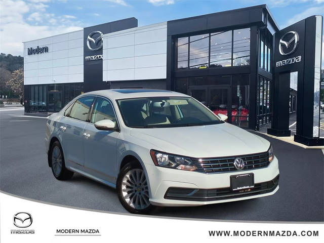 2017 Volkswagen Passat 1.8T SE FWD photo