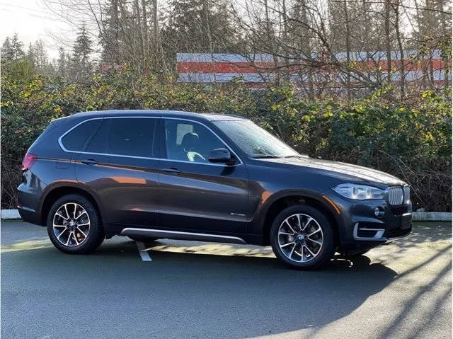 2017 BMW X5 xDrive35i AWD photo