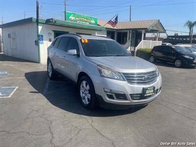 2017 Chevrolet Traverse LT FWD photo