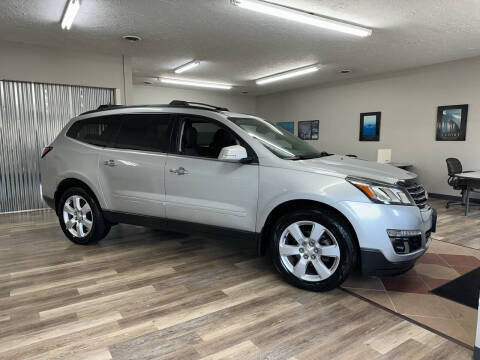 2017 Chevrolet Traverse LT AWD photo