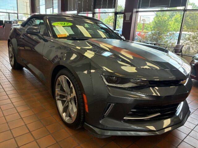 2017 Chevrolet Camaro 2LT RWD photo