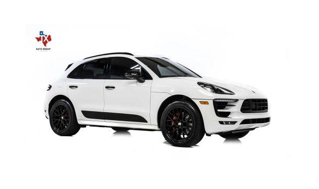 2017 Porsche Macan GTS AWD photo