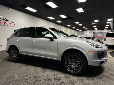 2017 Porsche Cayenne Platinum Edition AWD photo