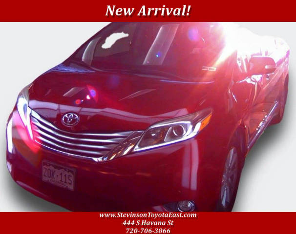 2017 Toyota Sienna Limited AWD photo