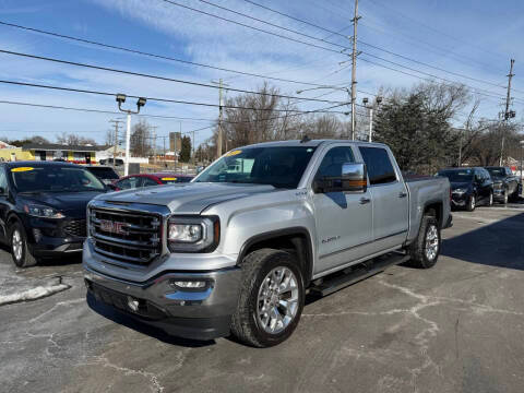 2017 GMC Sierra 1500 SLT 4WD photo