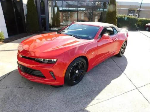 2017 Chevrolet Camaro 1LT RWD photo