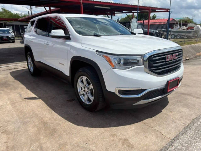 2017 GMC Acadia SLE FWD photo
