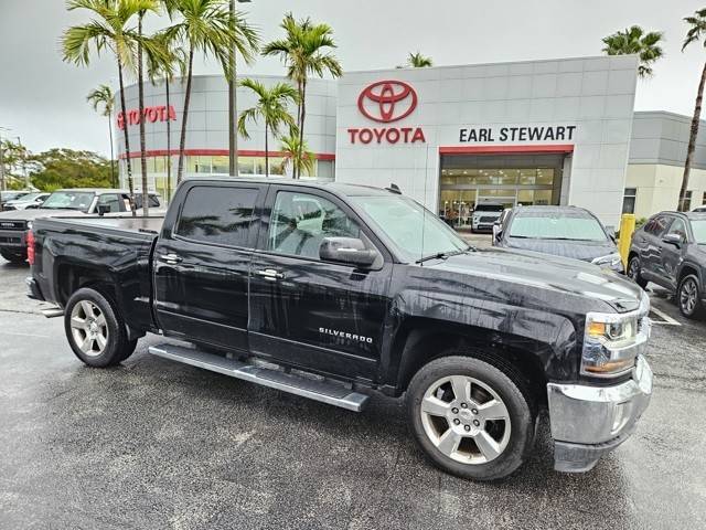 2017 Chevrolet Silverado 1500 LT RWD photo