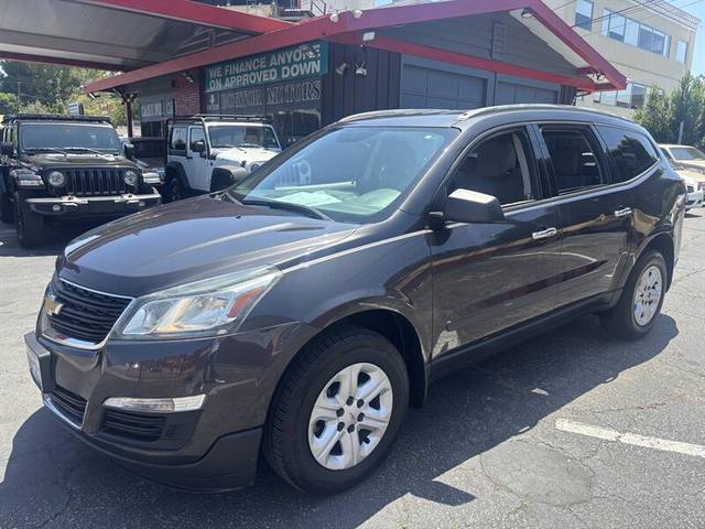 2017 Chevrolet Traverse LS FWD photo