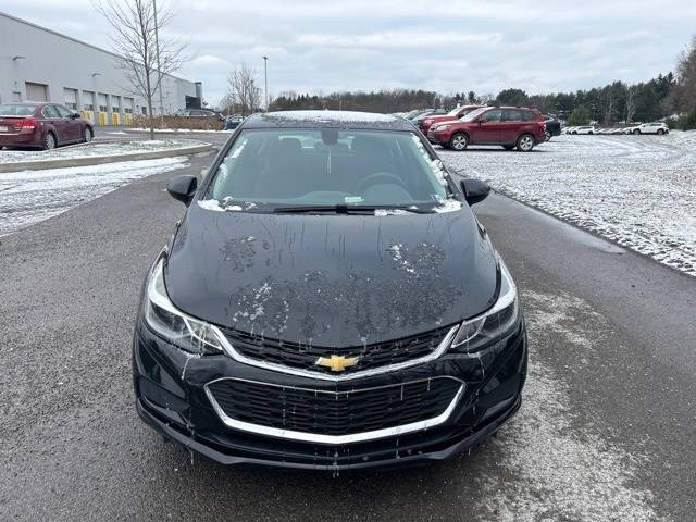 2017 Chevrolet Cruze LT FWD photo