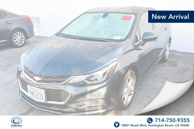 2017 Chevrolet Cruze LT FWD photo