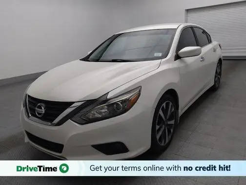 2017 Nissan Altima 2.5 SR FWD photo