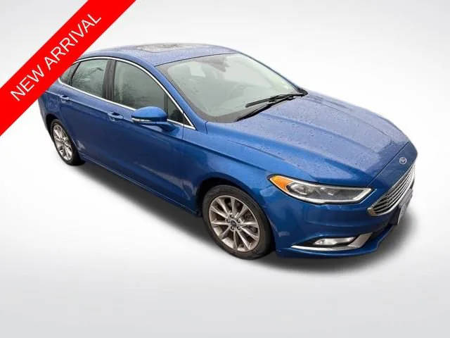 2017 Ford Fusion SE FWD photo