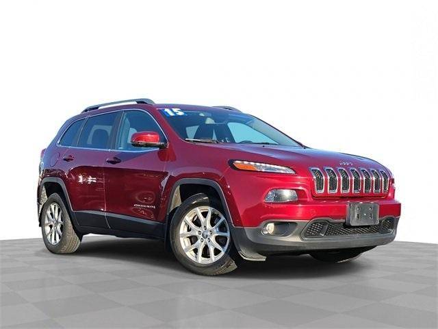 2015 Jeep Cherokee Latitude FWD photo